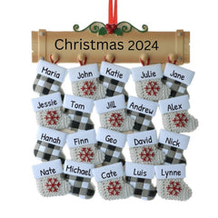 Personalized Family of 20  Personalized Christmas Ornament