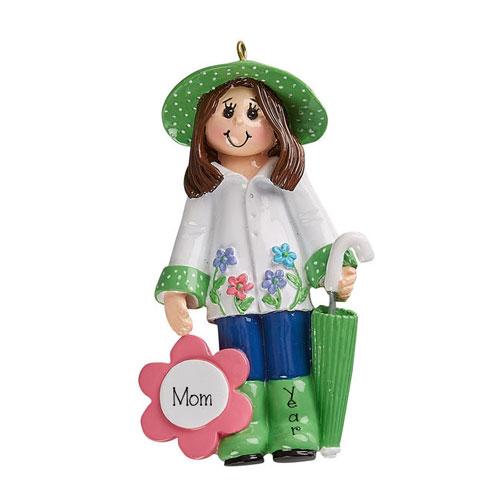 Mom Loves to GARDEN~GARDENING - Personalized Christmas Ornament