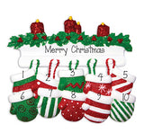 FAMILY OF 10 RED AND GREEN MITTENS / MY PERSONALIZED ORNAMENTS