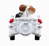 JUST MARRIED WEDDING CAR ORNAMENT WITH BRISE AND GROOM / MY PERSONALIZED ORNAMENTS